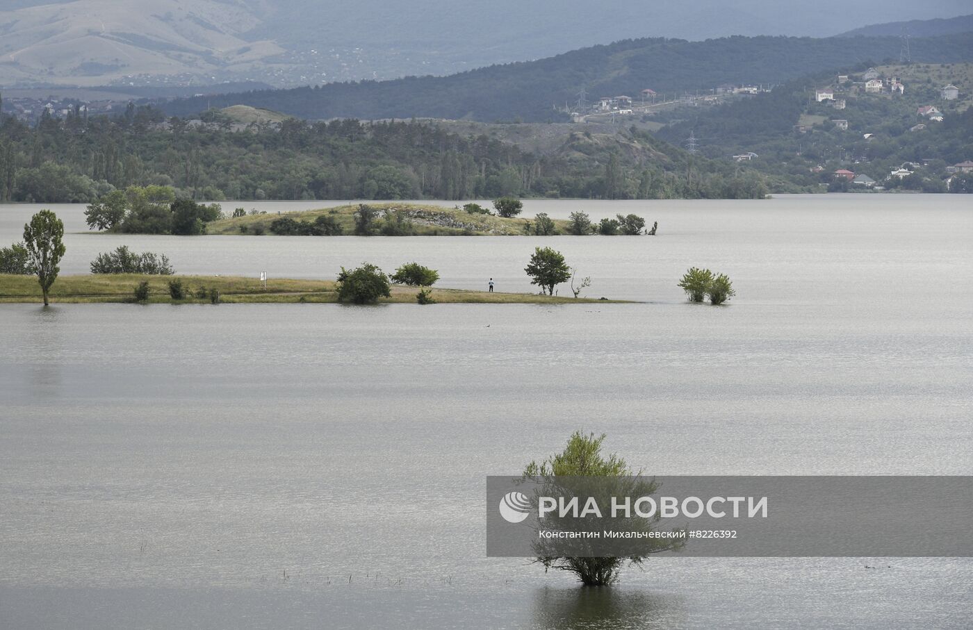 В Крыму после обильных ливней введён режим ЧС