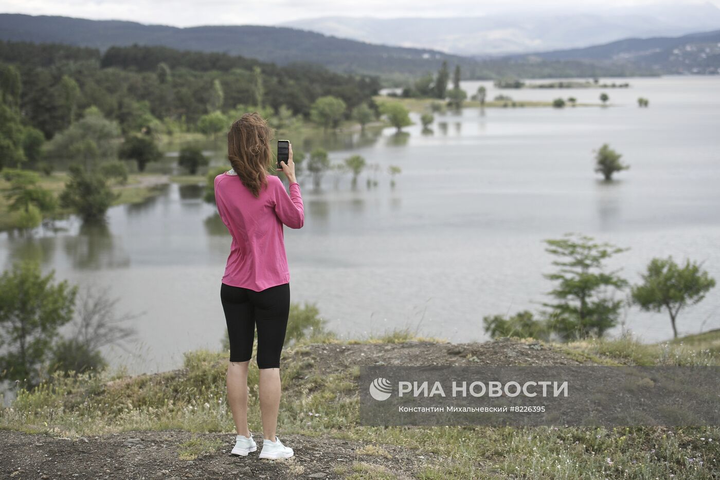 В Крыму после обильных ливней введён режим ЧС