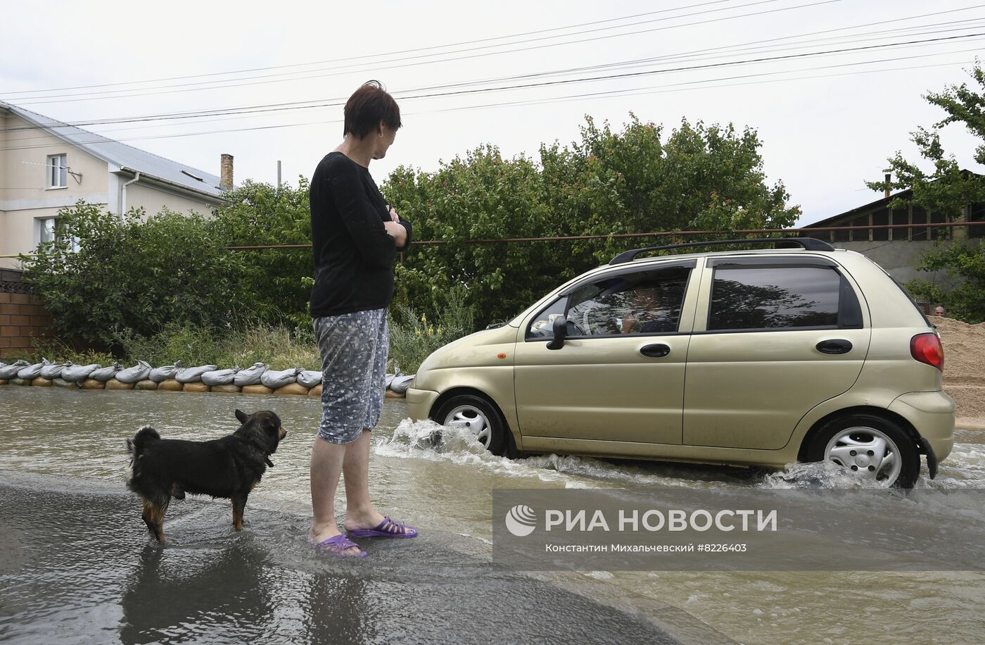 В Крыму после обильных ливней введён режим ЧС