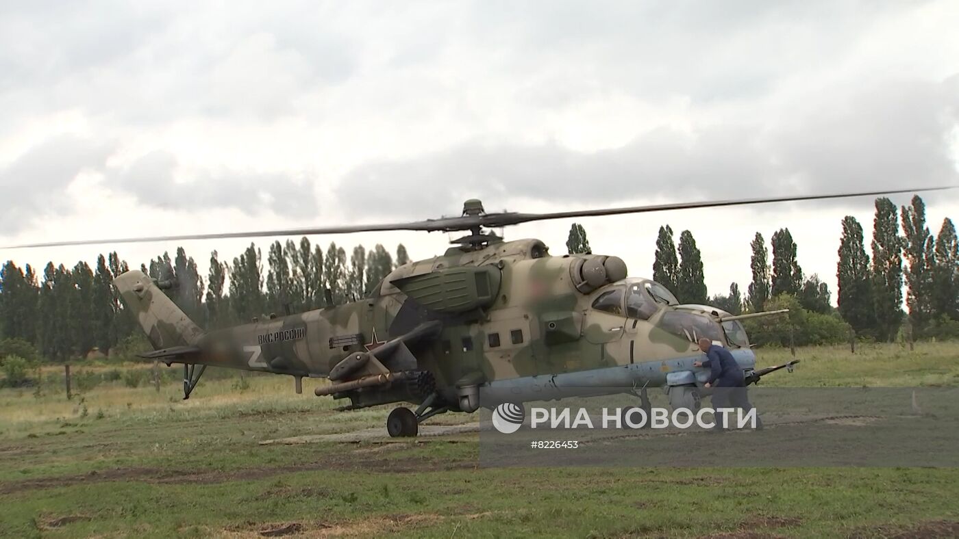 Боевая работа вертолетов Ми-35 в ходе специальной военной операции