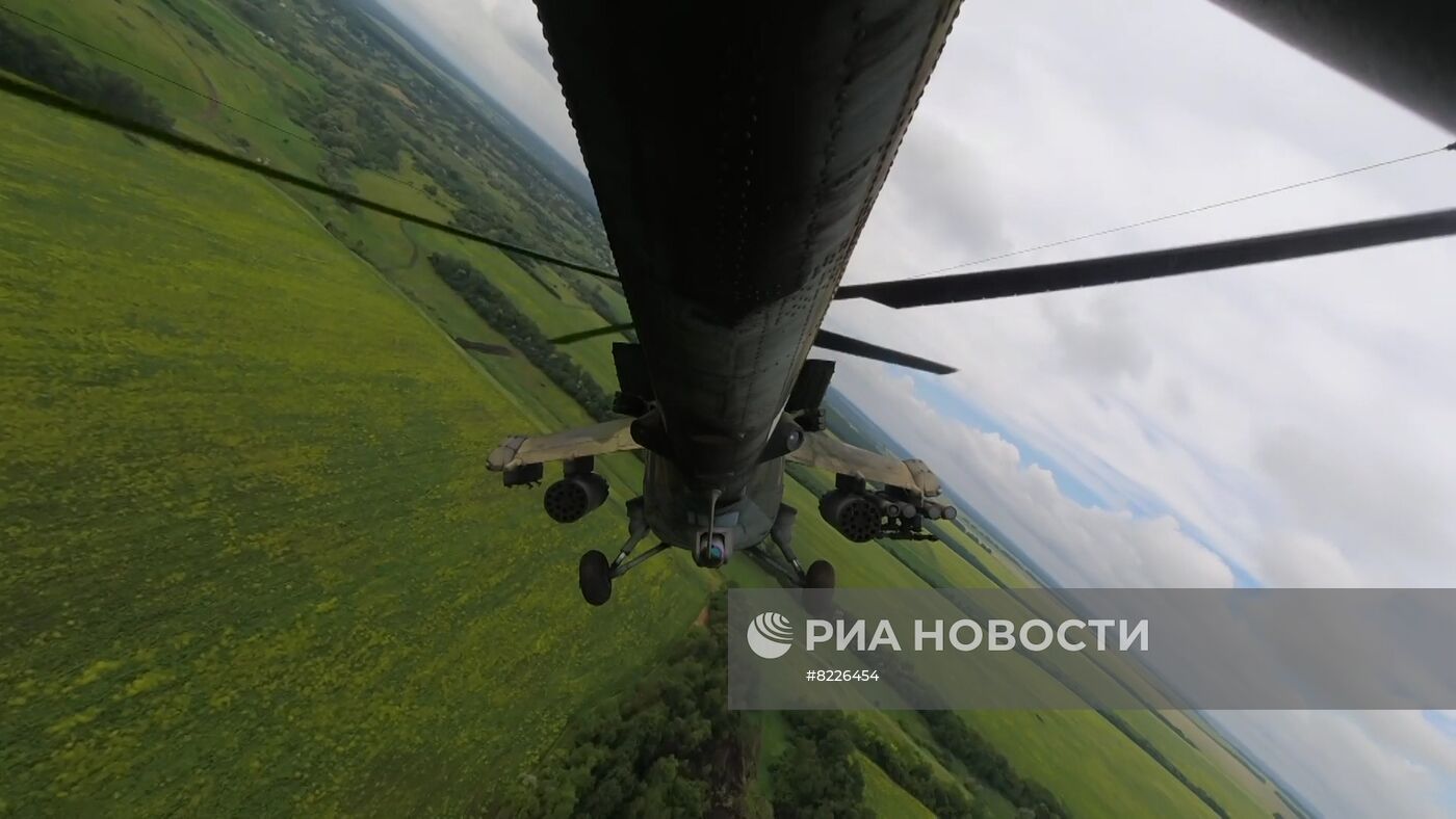 Боевая работа вертолетов Ми-35 в ходе специальной военной операции