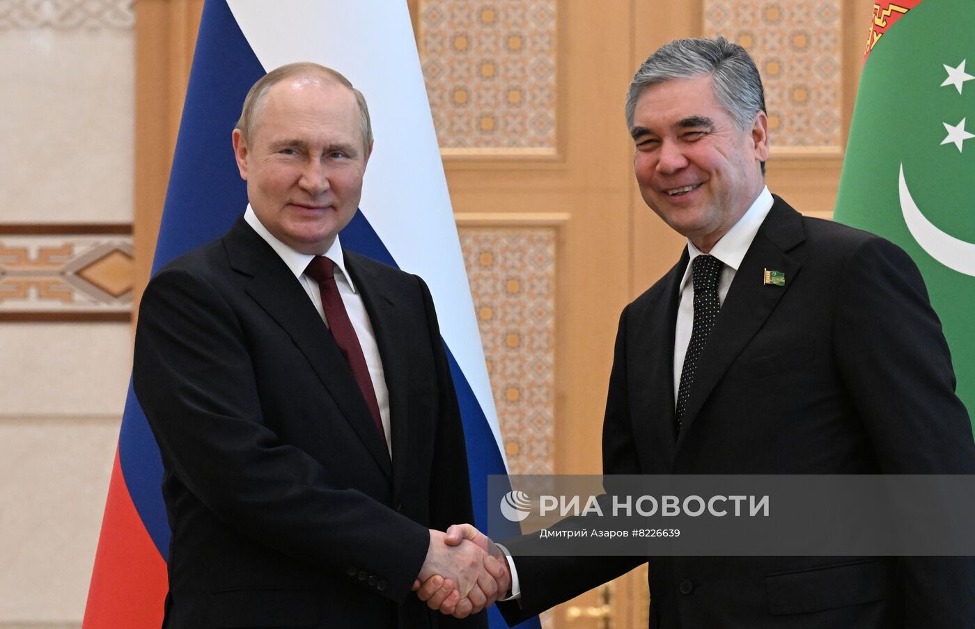 Президент РФ В. Путин принял участие в шестом Каспийском саммите