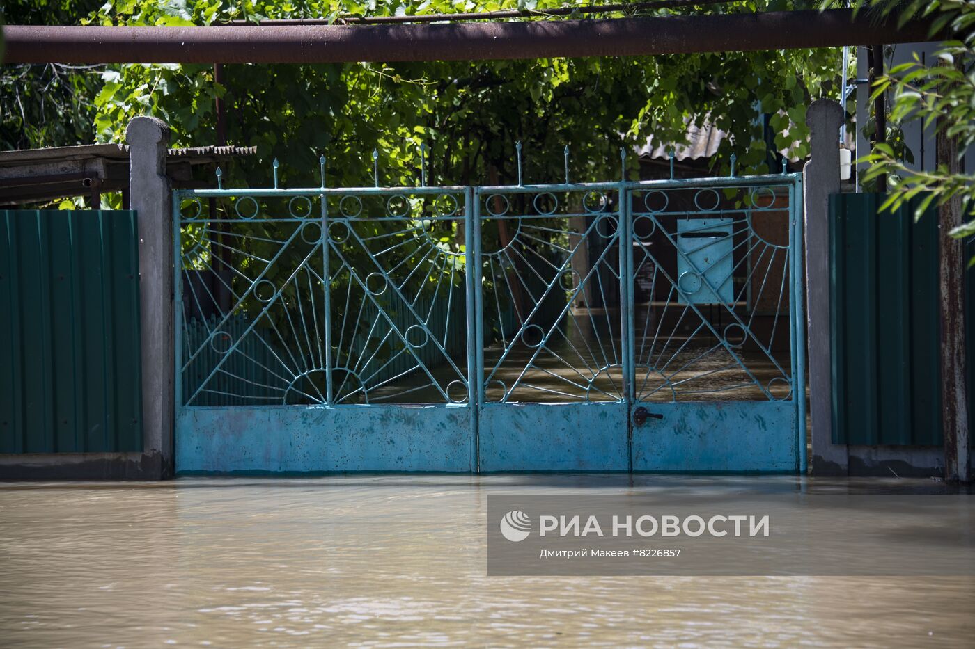 В Крыму после обильных ливней введён режим ЧС