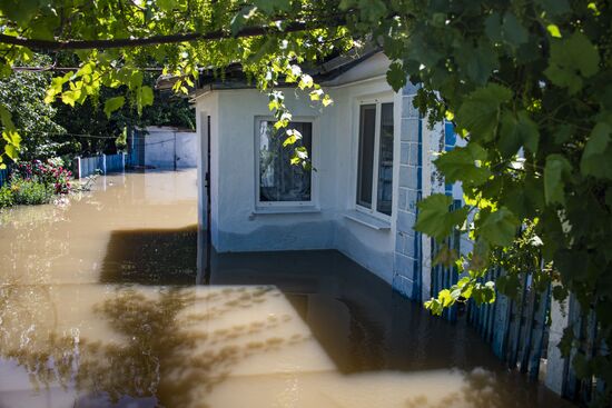 В Крыму после обильных ливней введён режим ЧС