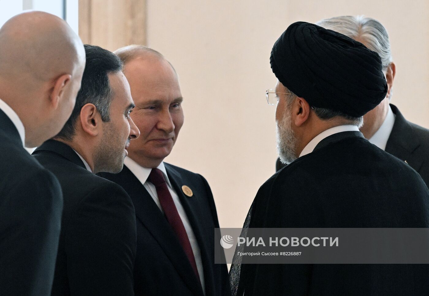 Президент РФ В. Путин принял участие в шестом Каспийском саммите