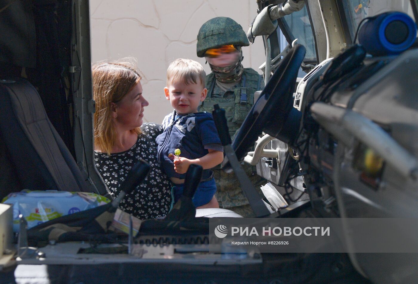 Мирная жизнь в одном из поселков Харьковской области