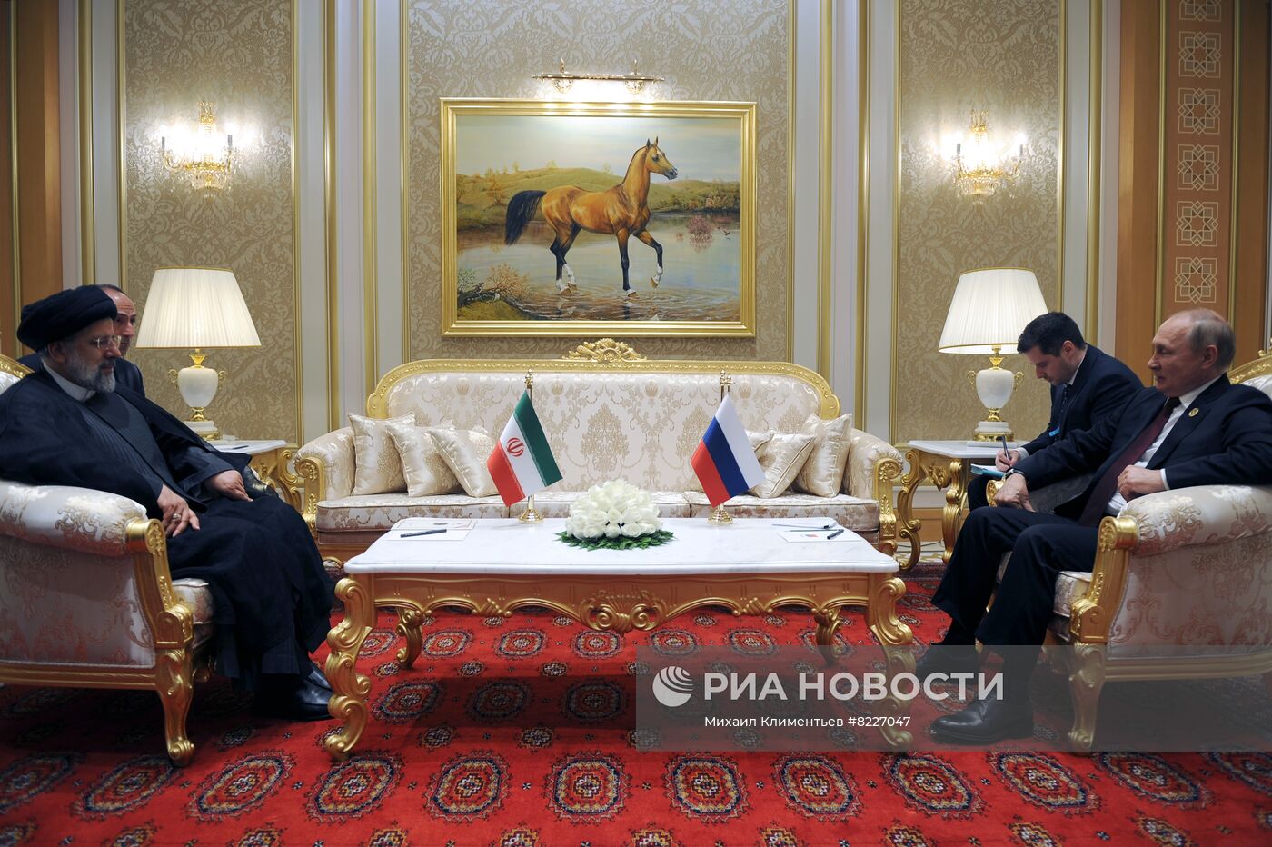 Президент РФ В. Путин принял участие в шестом Каспийском саммите