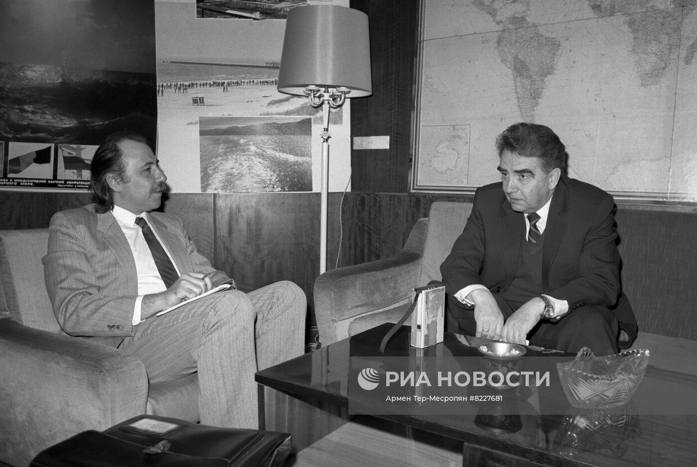 Арабский журналист Садым Мусафир