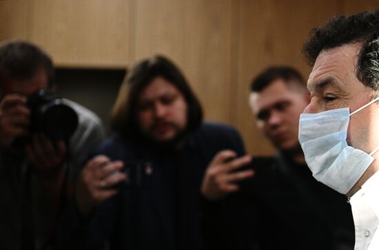 Избрание меры пресечения ректору РАНХиГС В. Мау