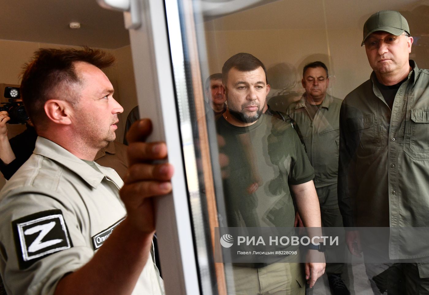 Военные строители из РФ возводят жилые дома в Мариуполе