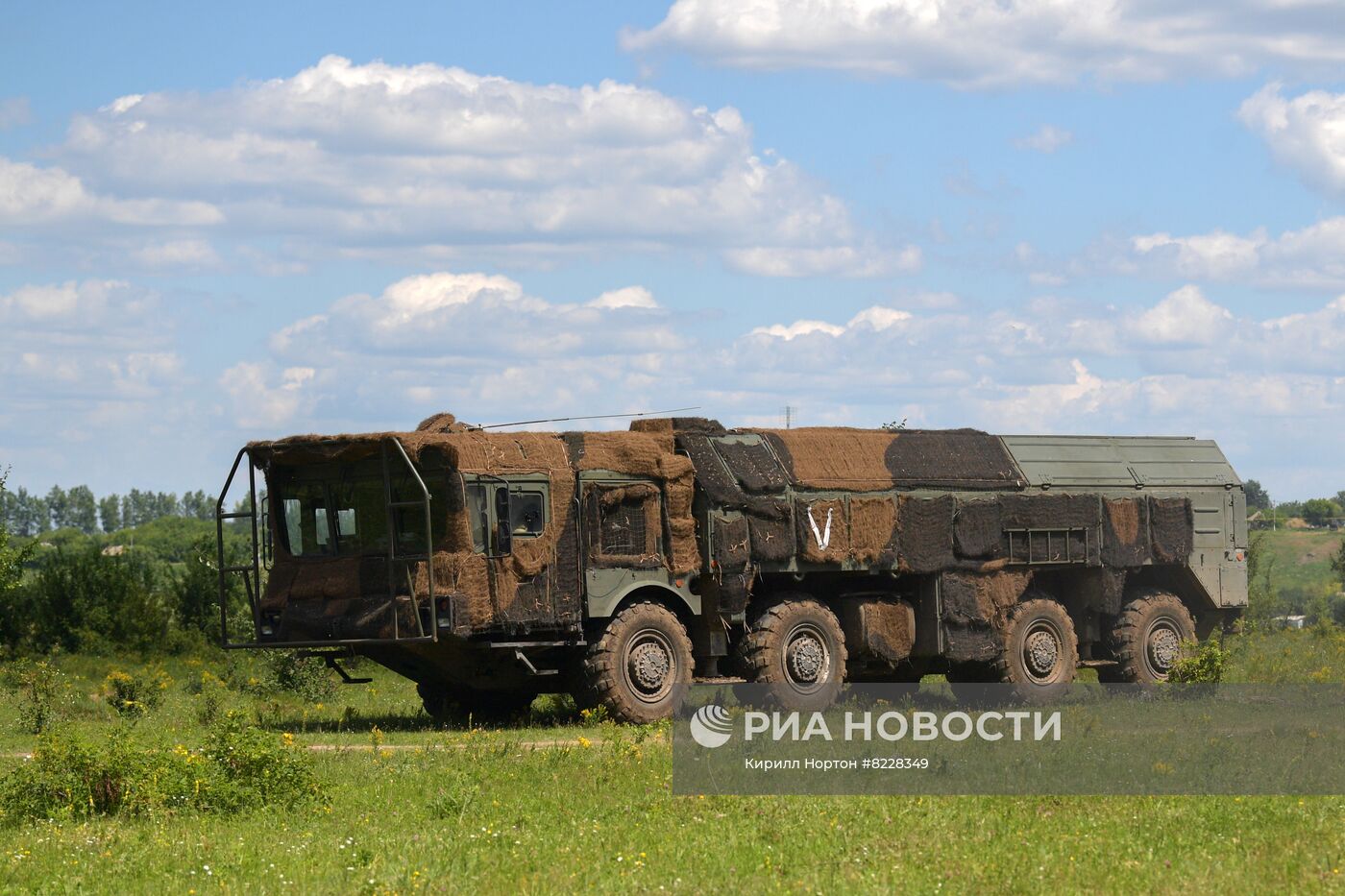 Ракетный комплекс "Искандер" на боевом дежурстве в зоне проведения спецоперации