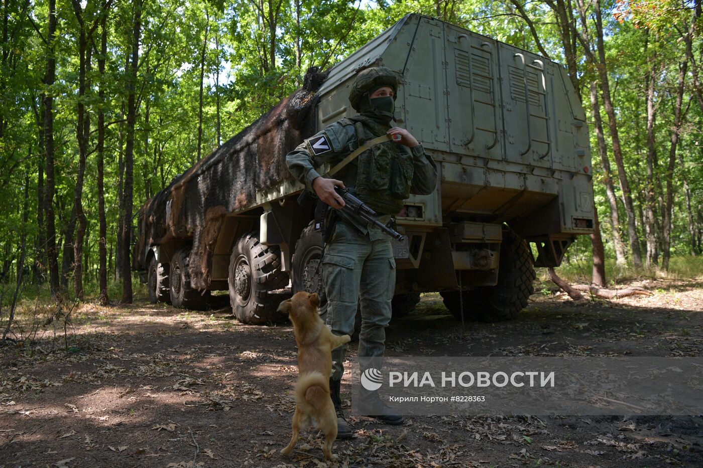 Ракетный комплекс "Искандер" на боевом дежурстве в зоне проведения спецоперации