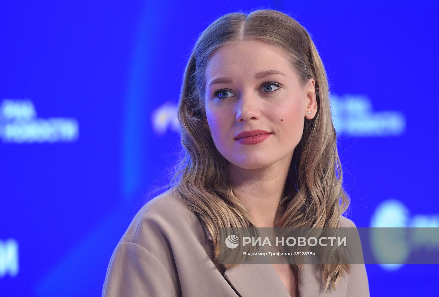 Пресс-конференция с создателями и актерами фильма "Булки"