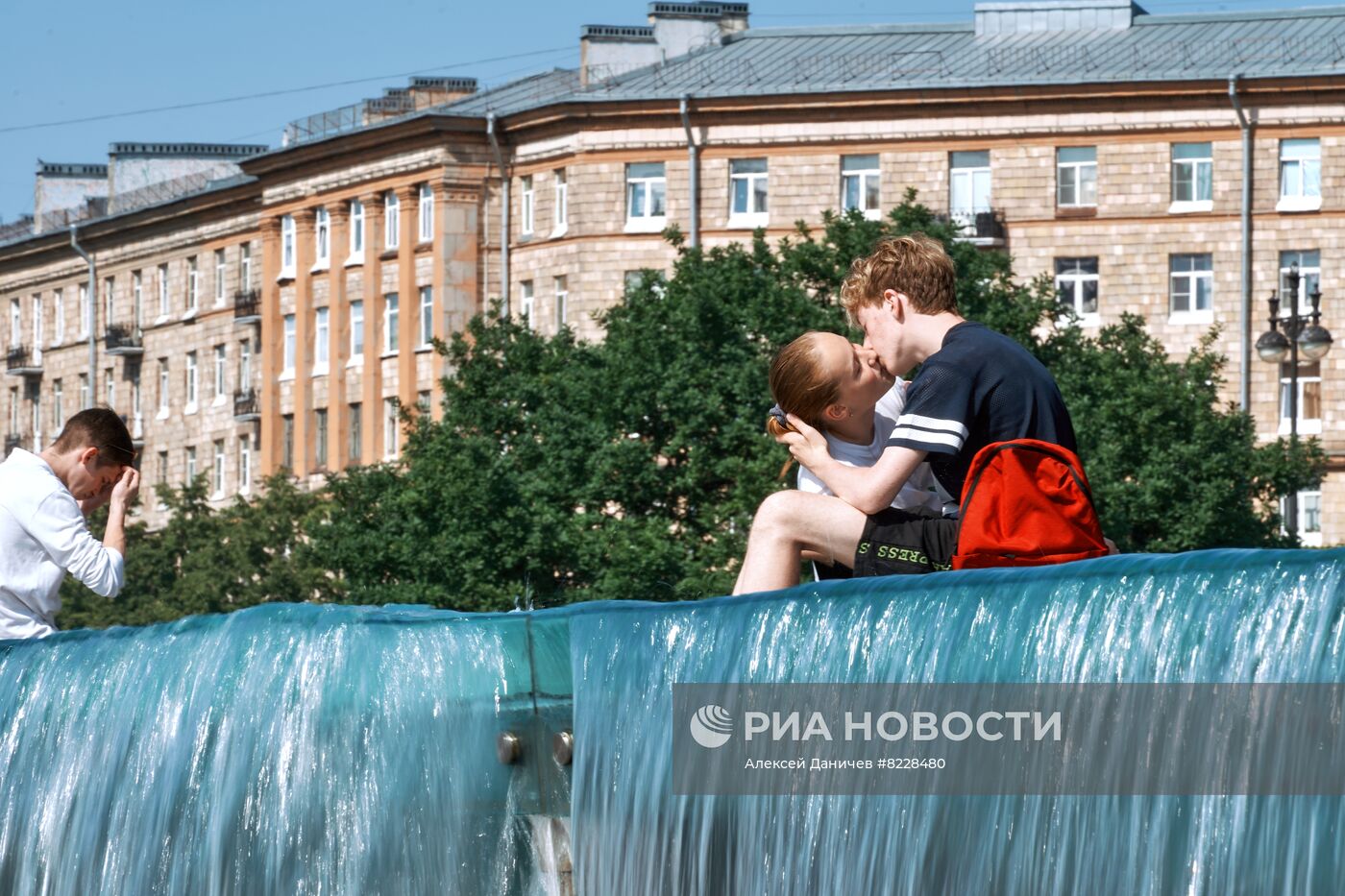 Жаркая погода в Санкт-Петербурге