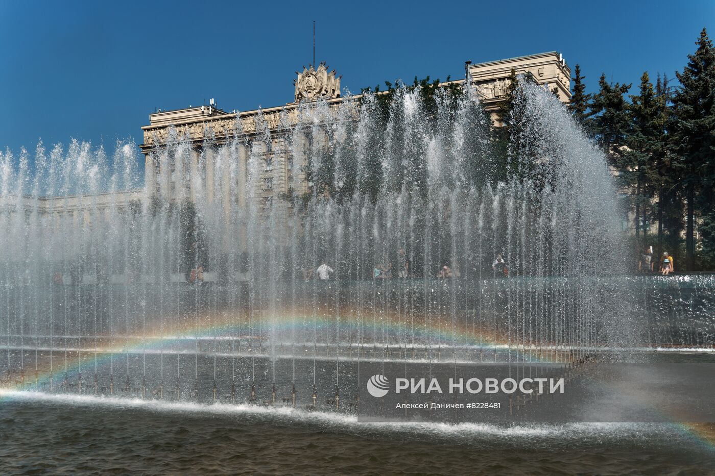 Жаркая погода в Санкт-Петербурге