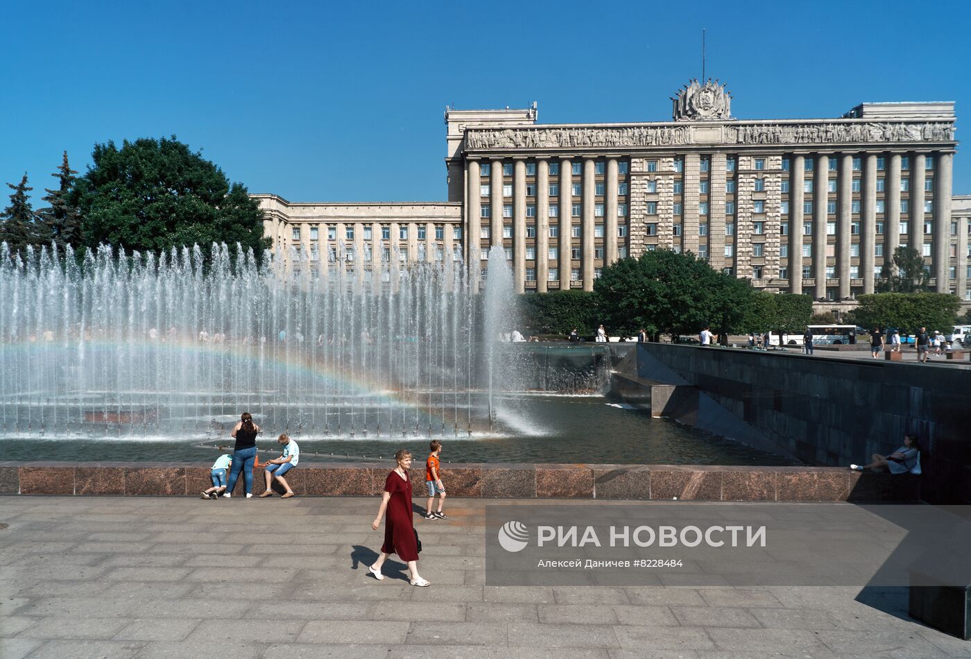 Жаркая погода в Санкт-Петербурге