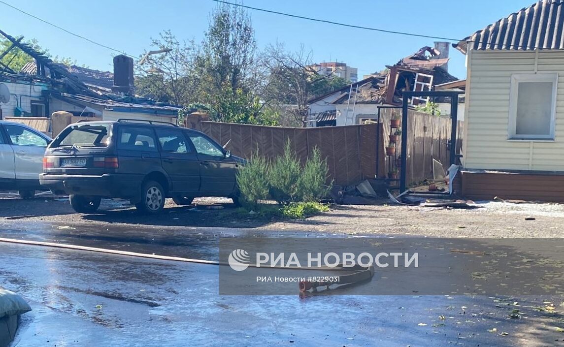 В Белгороде повреждены десятки домов вследствие ракетного удара ВСУ