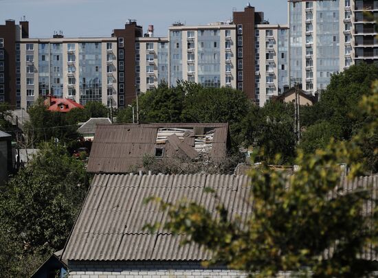 В Белгороде повреждены десятки домов вследствие ракетного удара ВСУ