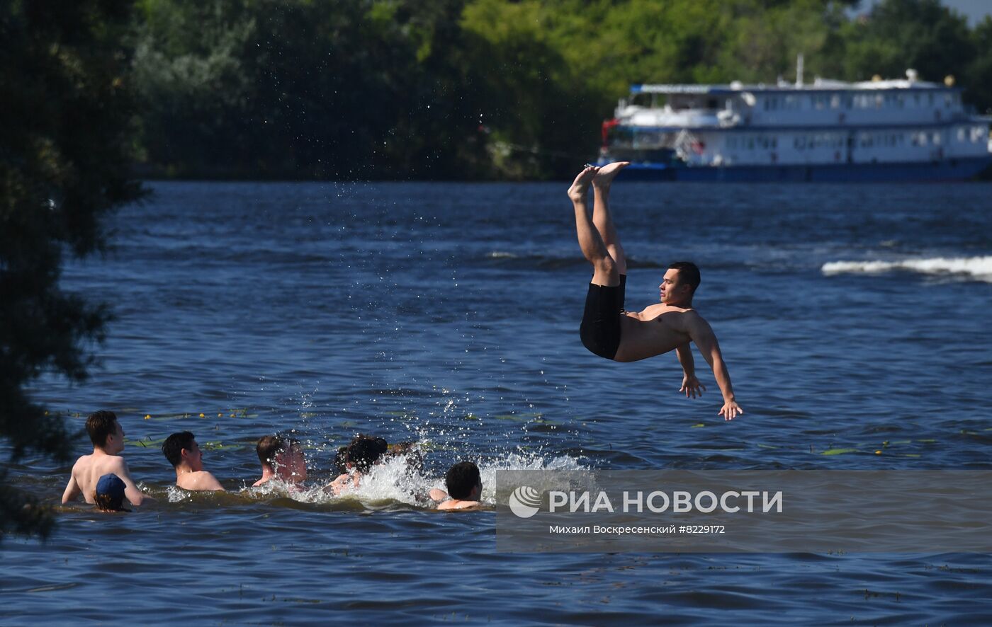 Пляжный отдых в Москве 