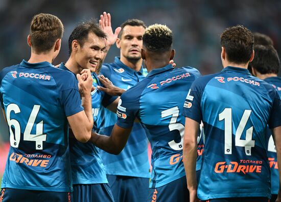 Футбол. Товарищеский матч. "Зенит" - "Црвена Звезда"