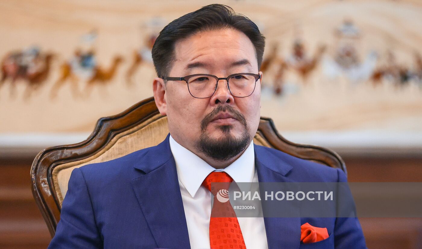 Рабочий визит С. Лаврова в Монголию