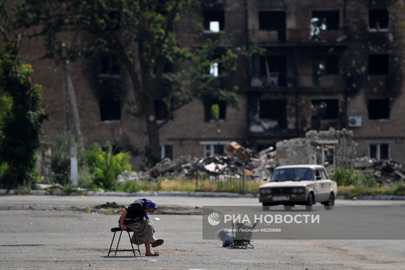 Повседневная мирная жизнь в Волновахе