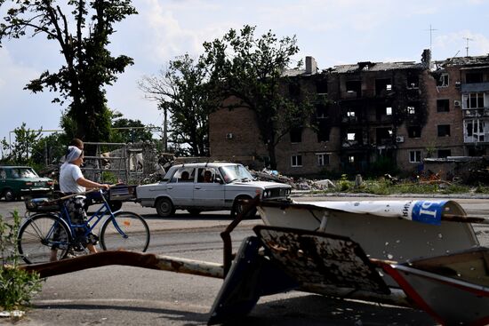 Повседневная мирная жизнь в Волновахе