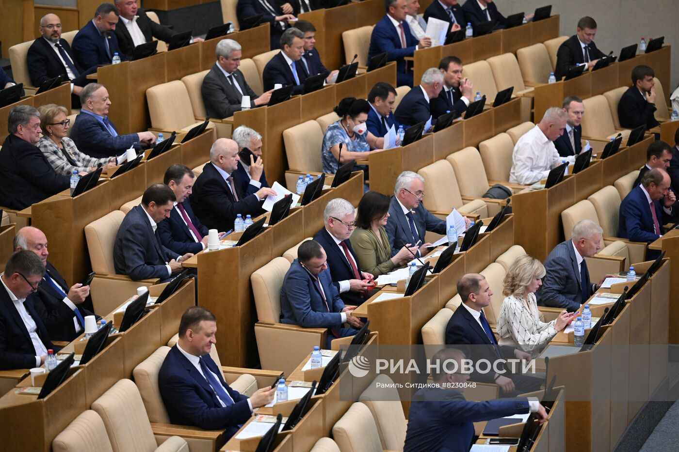 Завершающее пленарное заседание весенней сессии Госдумы РФ