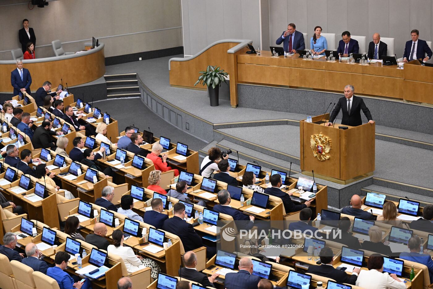 Завершающее пленарное заседание весенней сессии Госдумы РФ