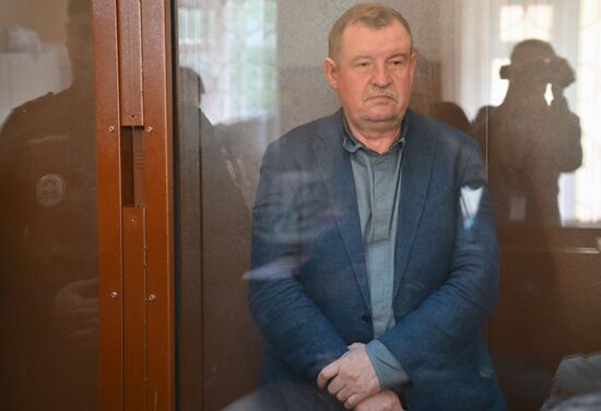 Избрание меры пресечения фигурантам дела о превышении полномочий в полиции Петербурга