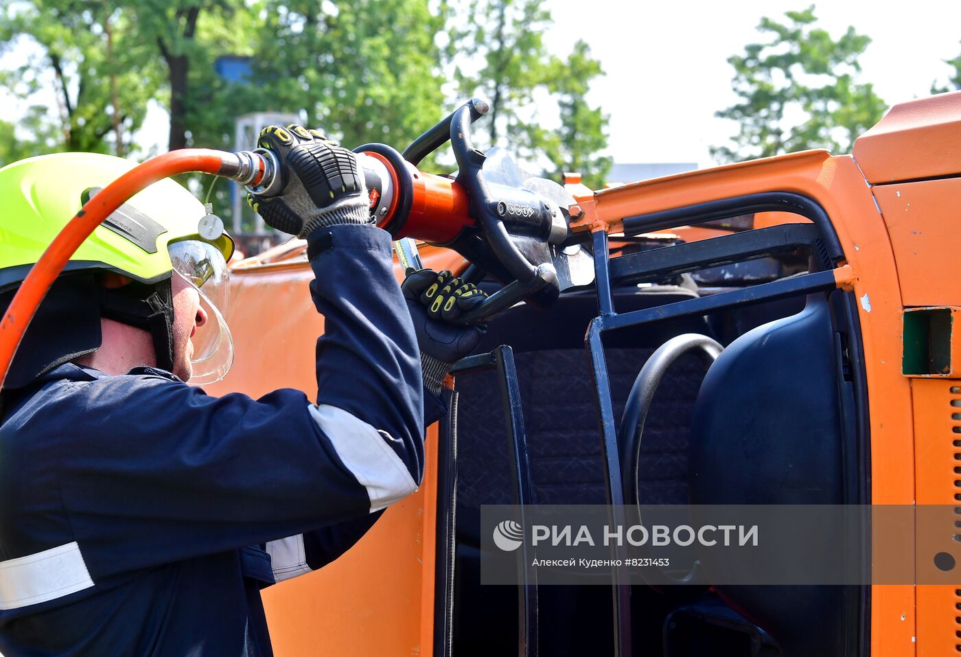 Финал городского конкурса профессионального мастерства по профессии "Спасатель"