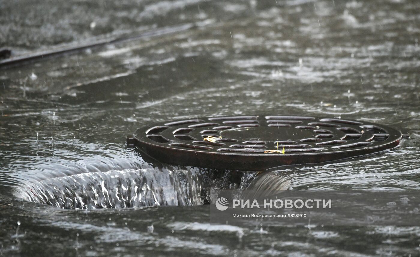 Дождь в Москве