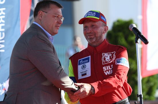 Ралли "Шелковый путь - 2022". Церемония открытия