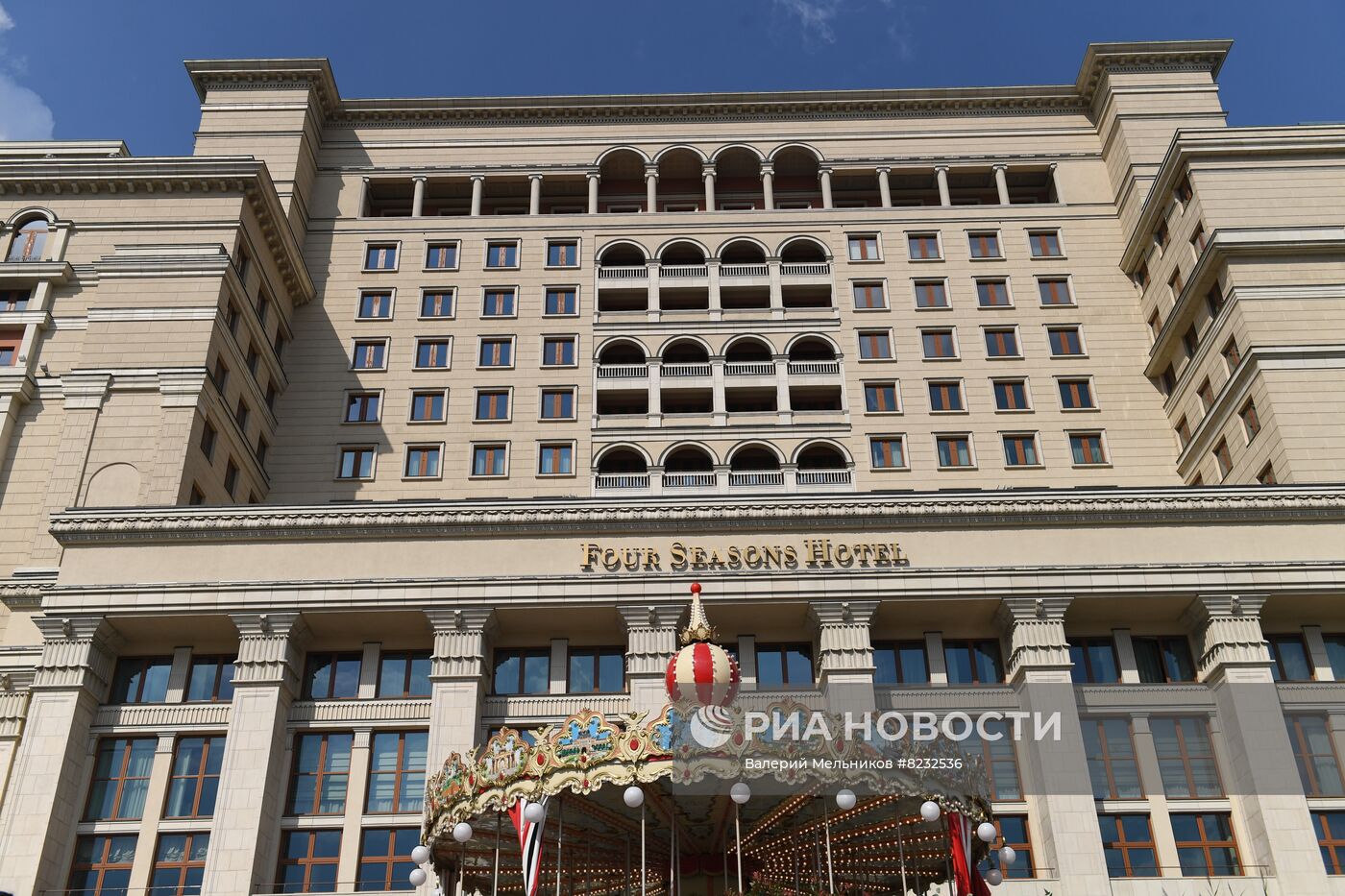 Гостиница Four Seasons в Москве будет переименована в Legend of Moscow