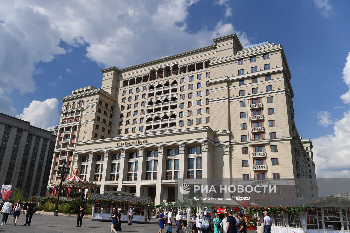 Гостиница Four Seasons в Москве будет переименована в Legend of Moscow