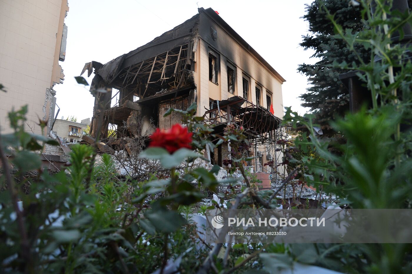 Жизнь в освобожденном Лисичанске в ЛНР