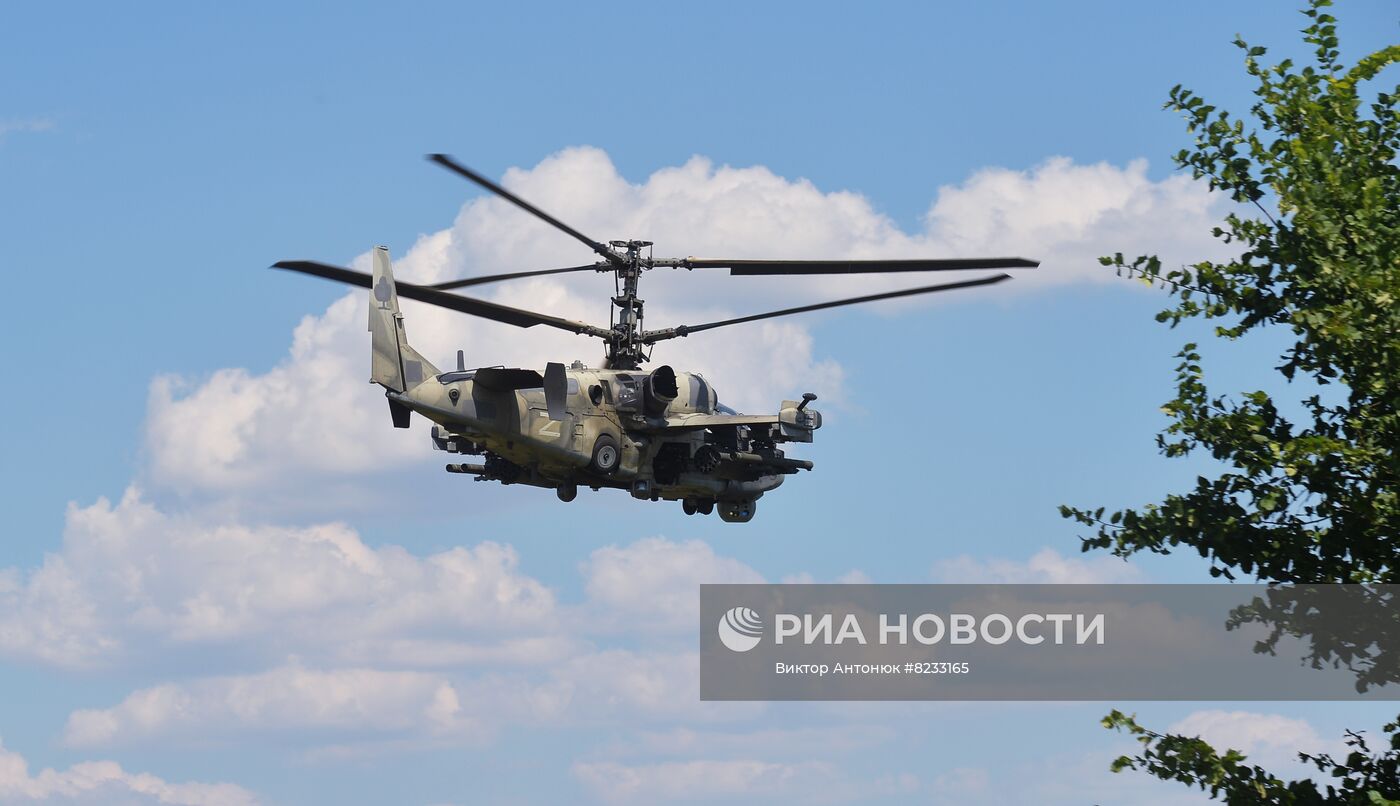 Жизнь в освобожденном Лисичанске в ЛНР