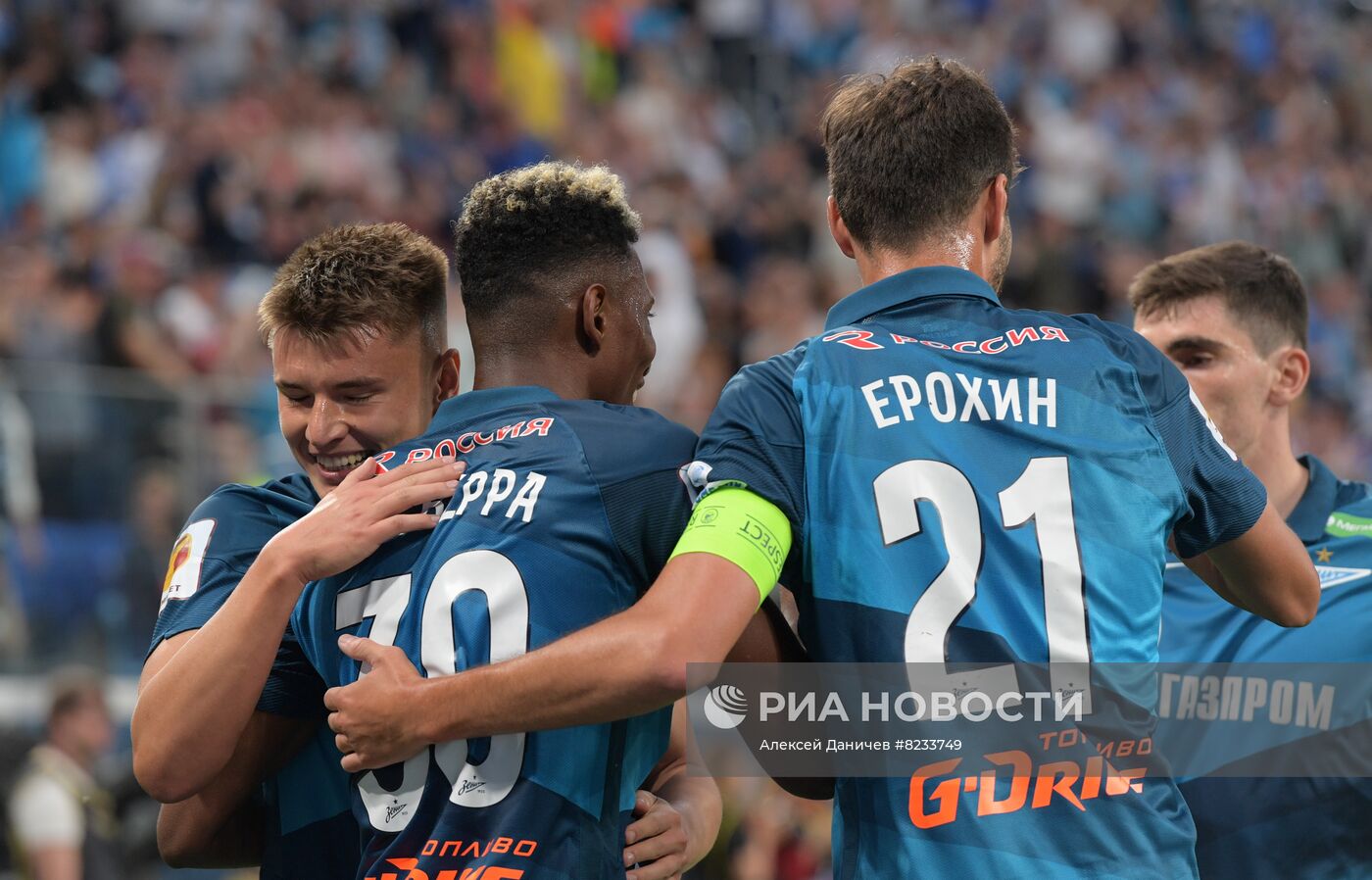 Футбол. Суперкубок России. Матч "Зенит" - "Спартак"