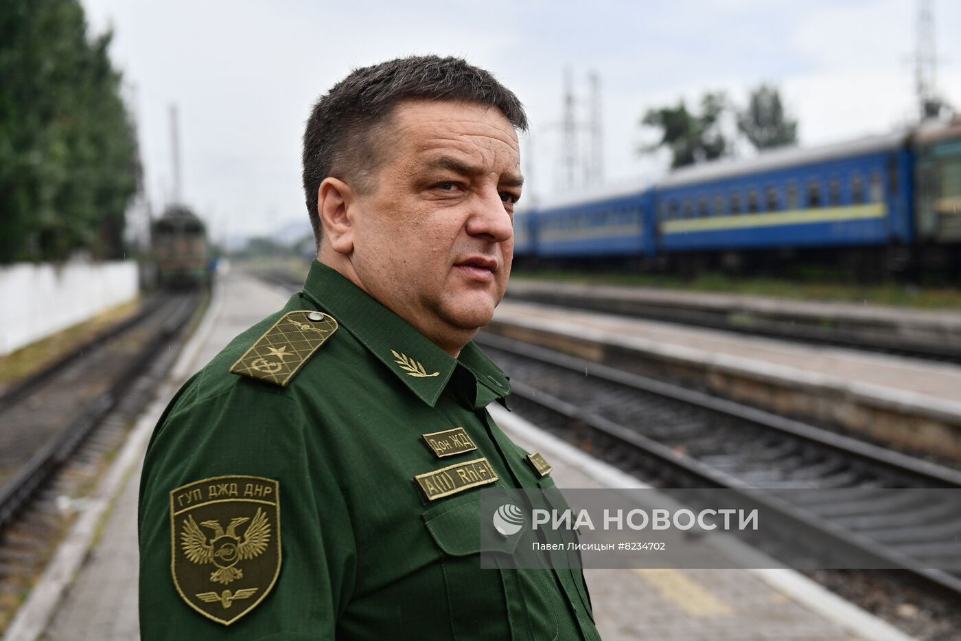 Первый после освобождения Мариуполя пассажирский поезд отправился в  Волноваху | РИА Новости Медиабанк