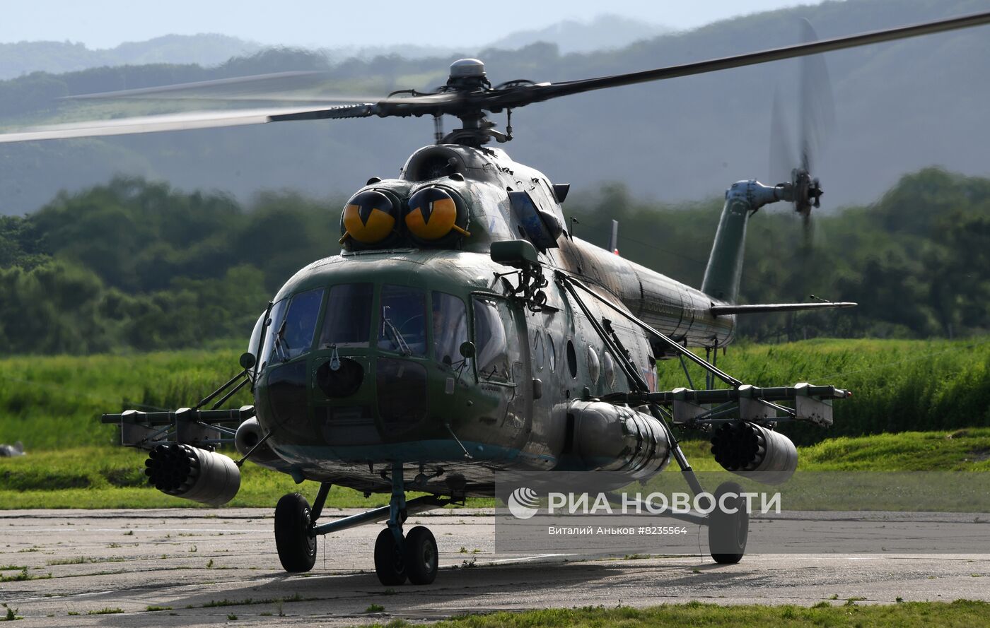 Учебно-тренировочные полеты в авиационном гарнизоне ТОФ