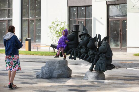 Памятник Муми-троллям появился в Новой Москве