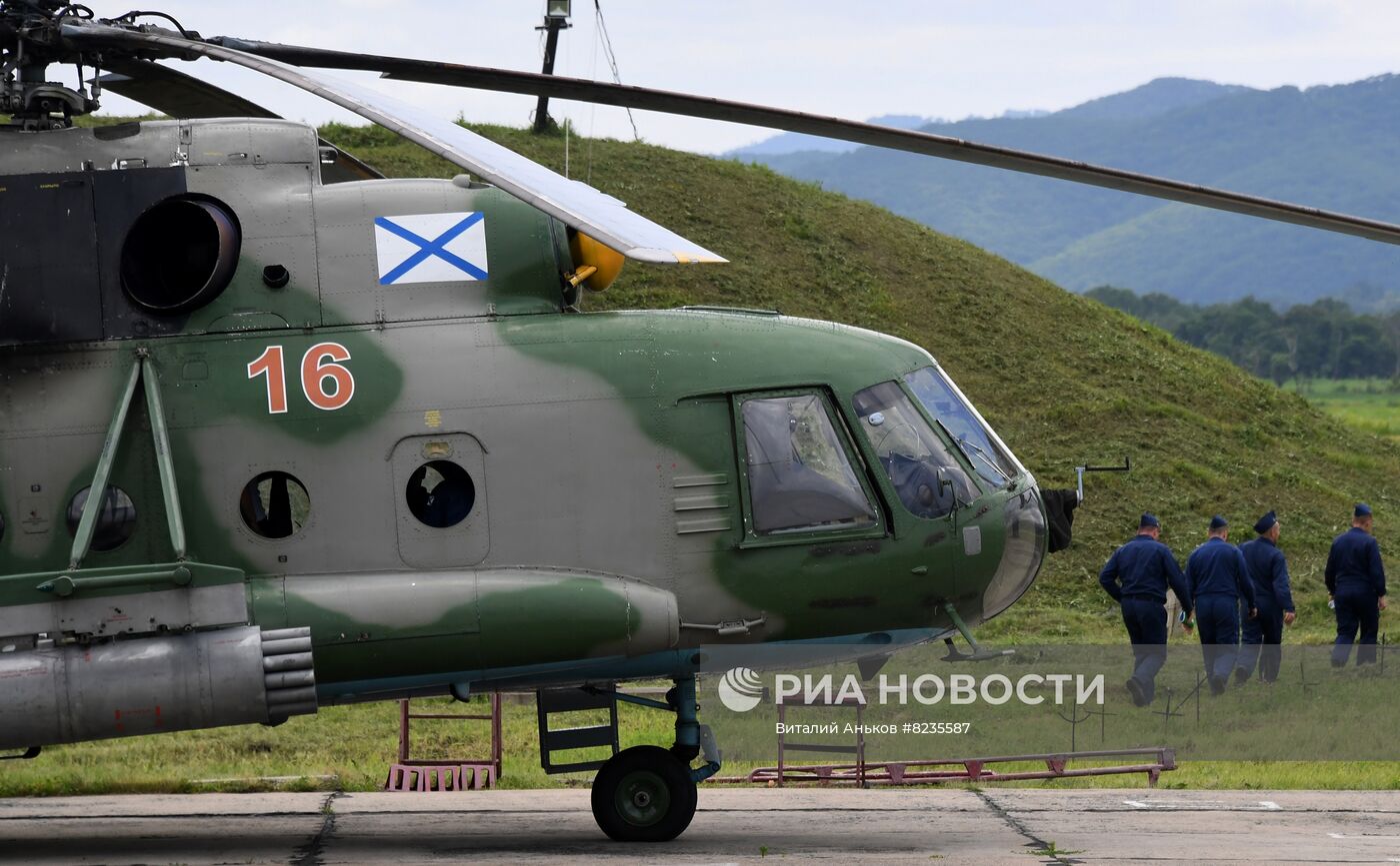 Учебно-тренировочные полеты в авиационном гарнизоне ТОФ