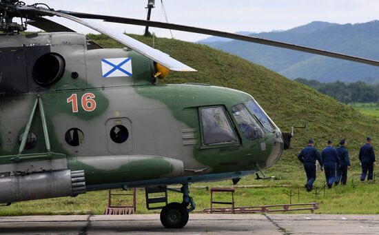 Учебно-тренировочные полеты в авиационном гарнизоне ТОФ