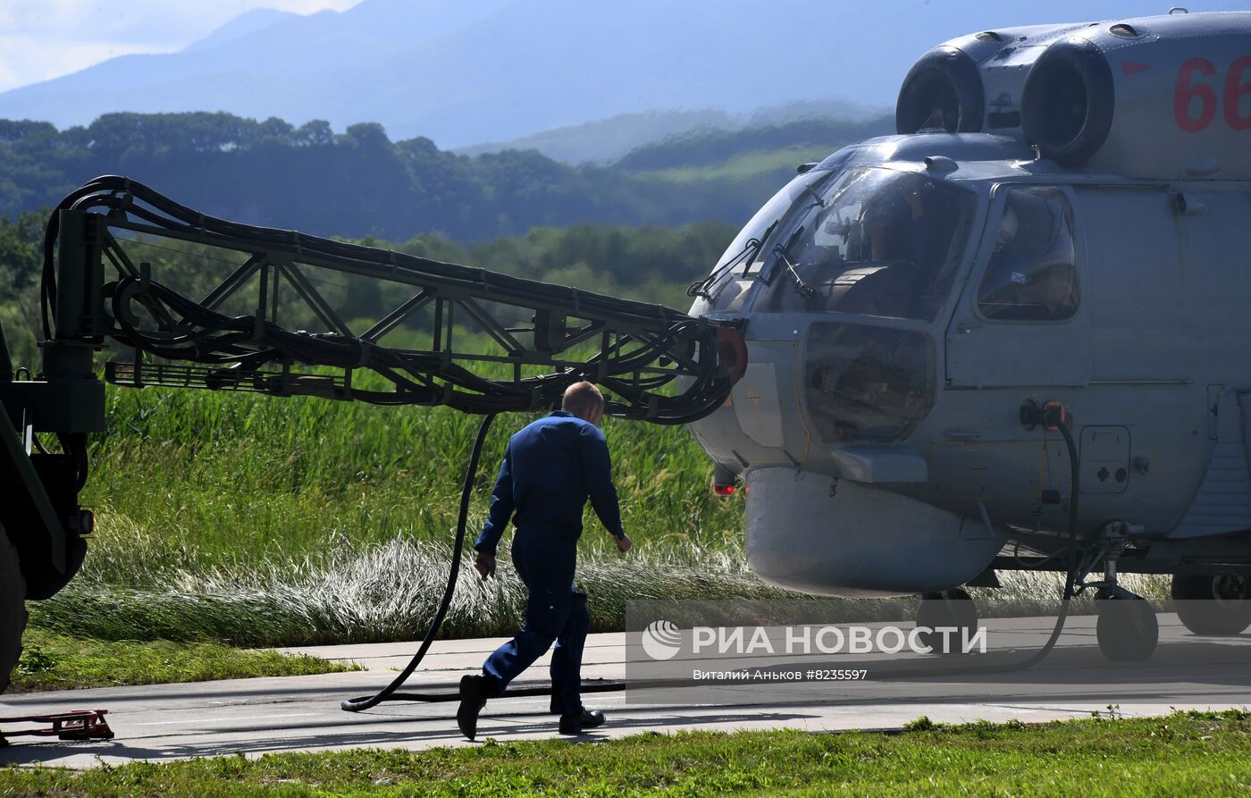 Учебно-тренировочные полеты в авиационном гарнизоне ТОФ