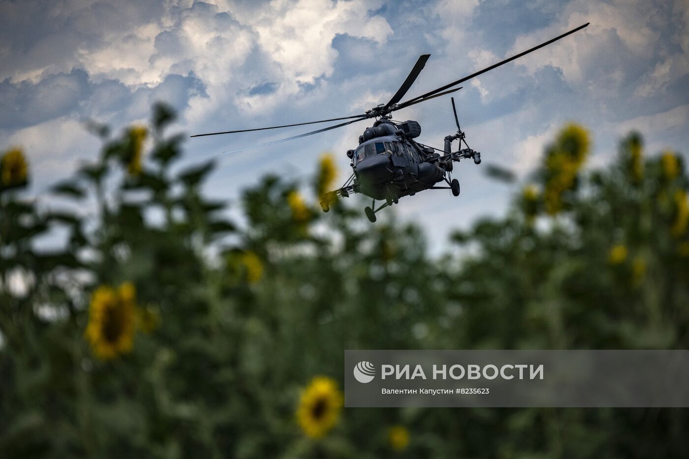 Полевой аэродром в зоне проведения спецоперации