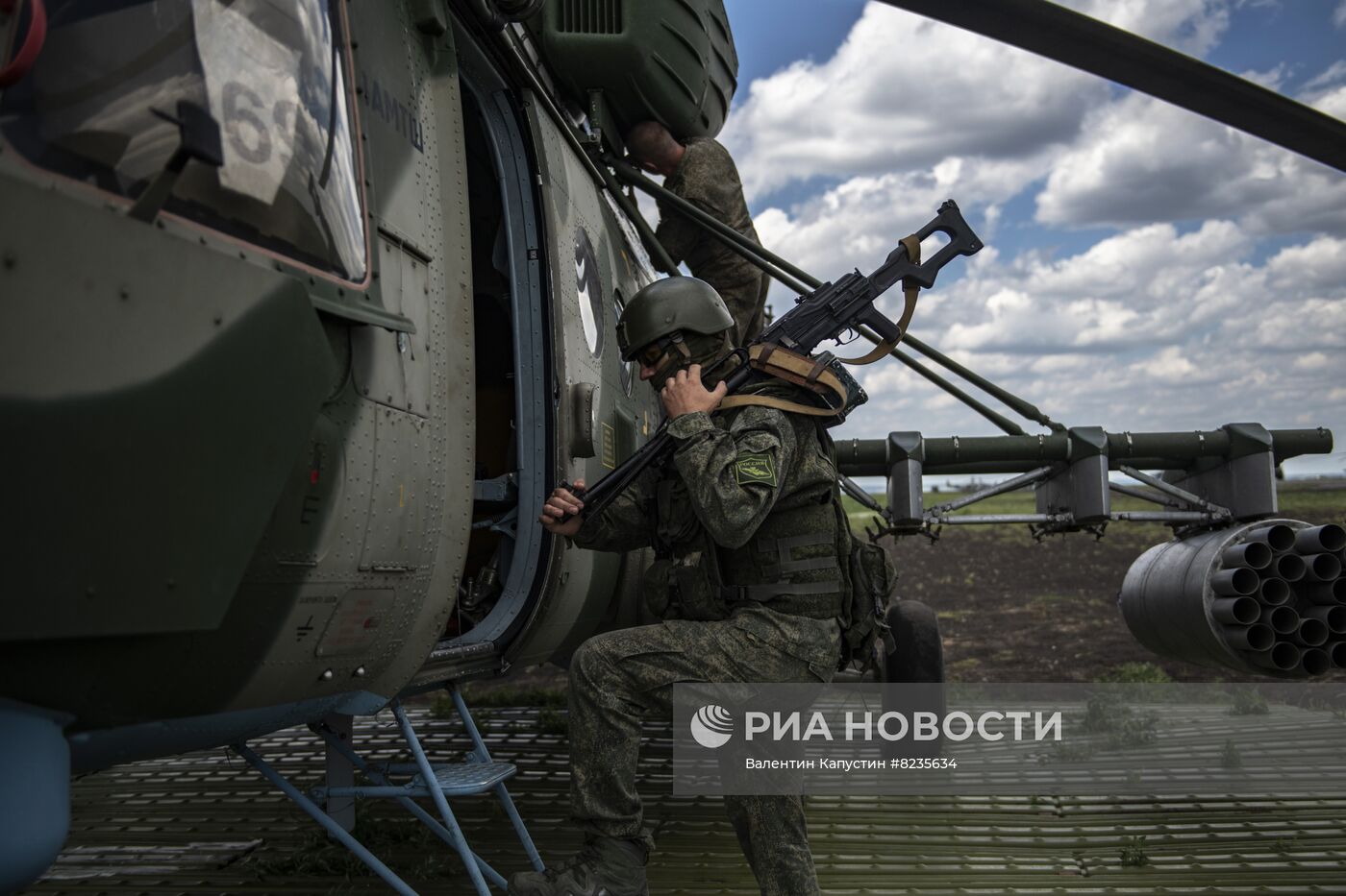 Полевой аэродром в зоне проведения спецоперации