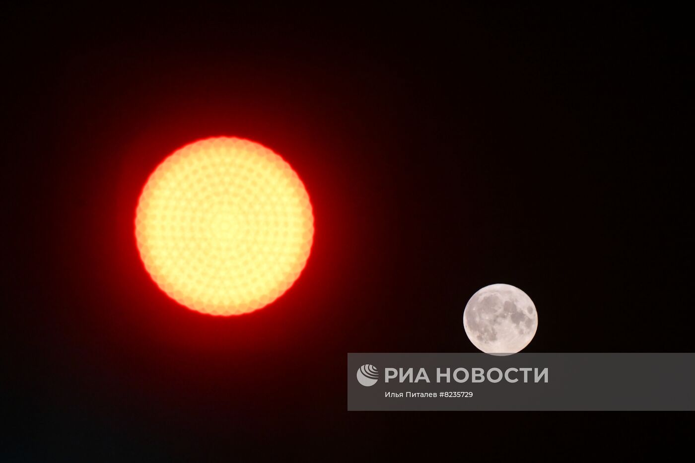 Суперлуние в России