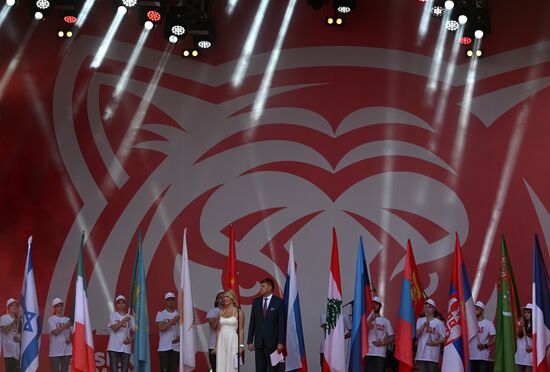 Финиш ралли "Шелковый путь - 2022" в Москве