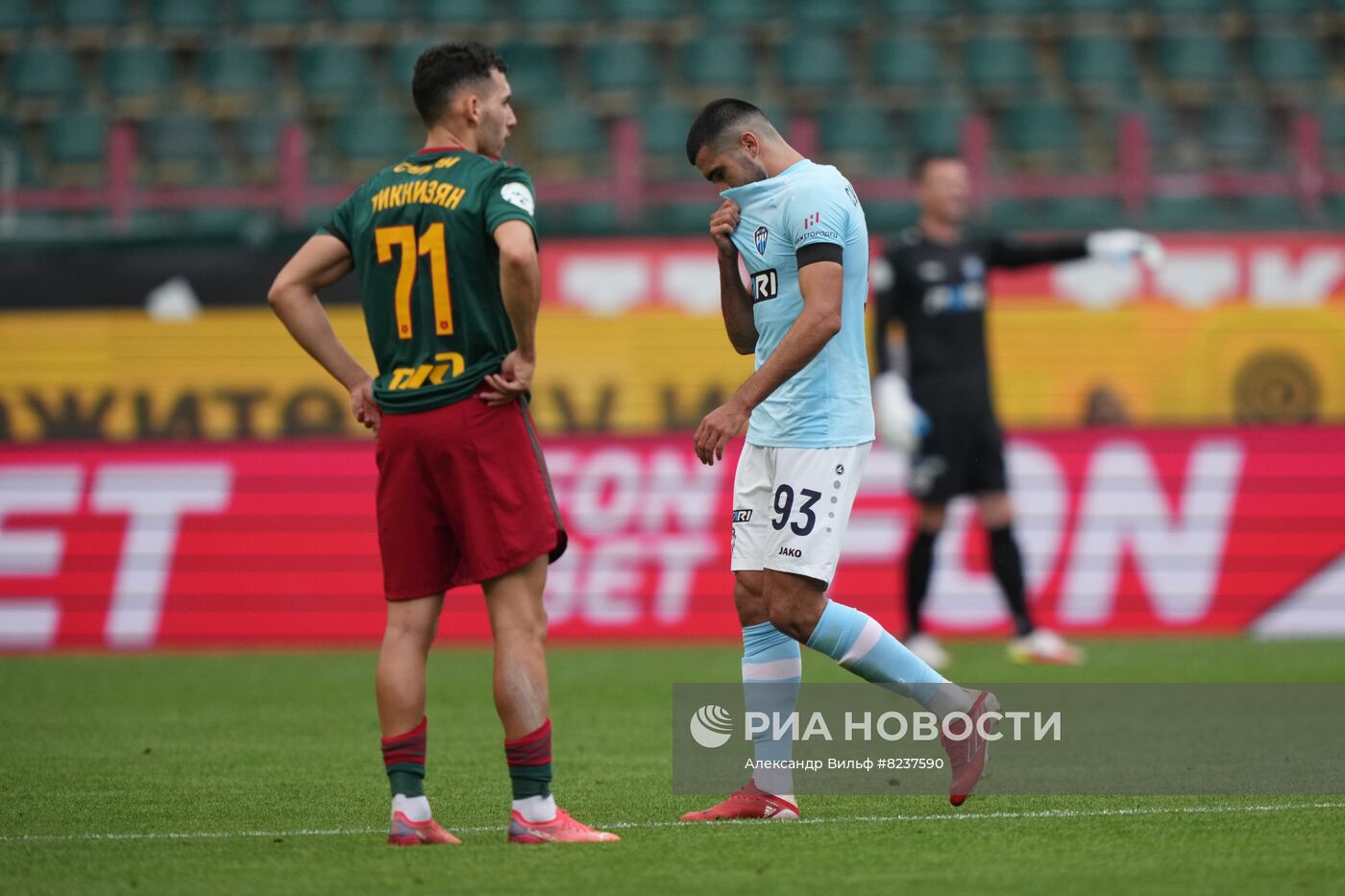 Футбол. РПЛ. Матч "Локомотив" - "Пари НН"