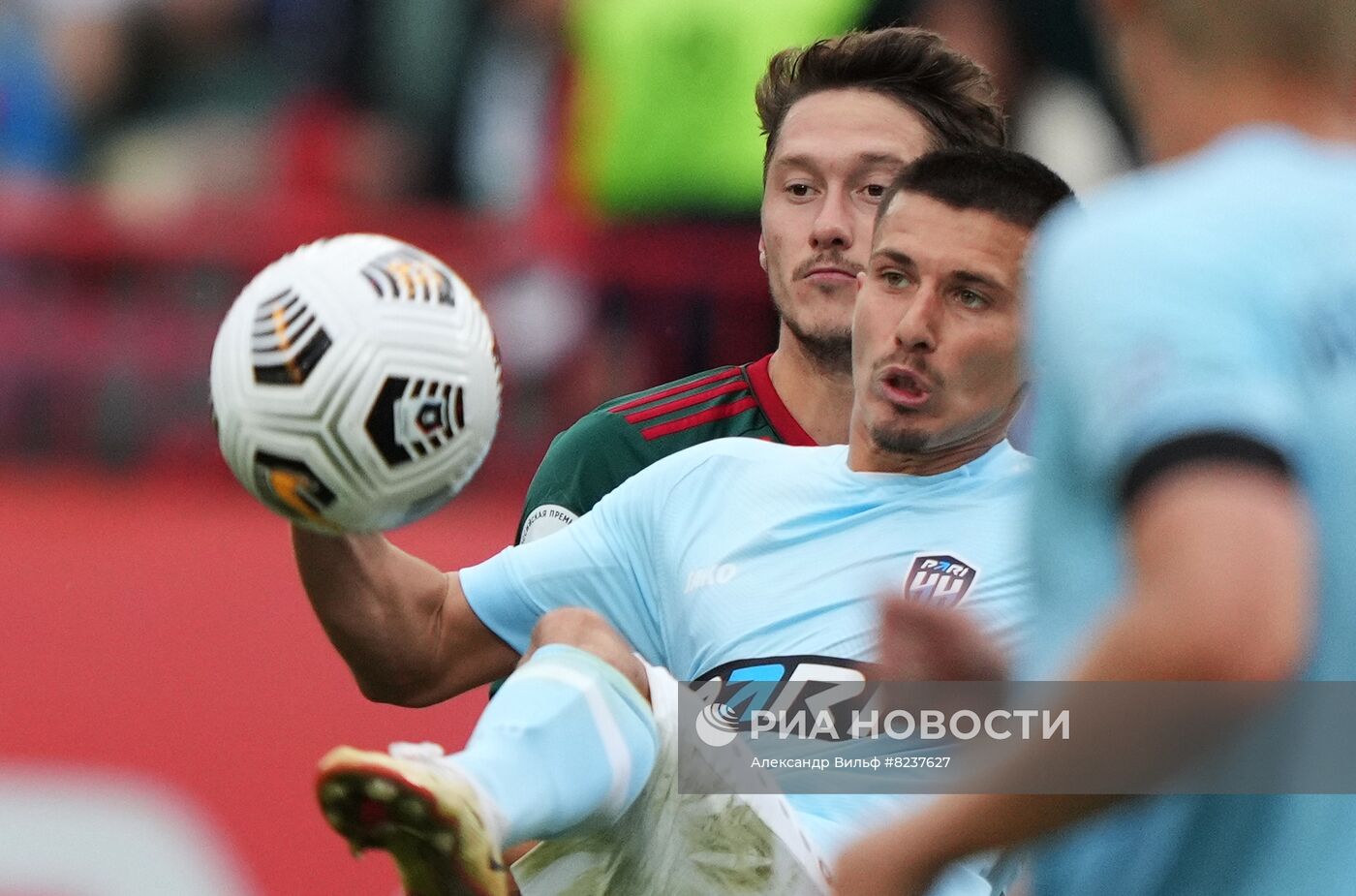 Футбол. РПЛ. Матч "Локомотив" - "Пари НН"